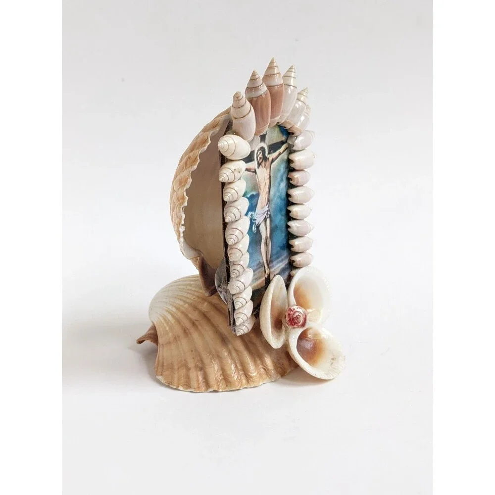 Shell Grotto‎ Crucifix Jesus Christ Seashell Religious Folk Art Coastal Decor